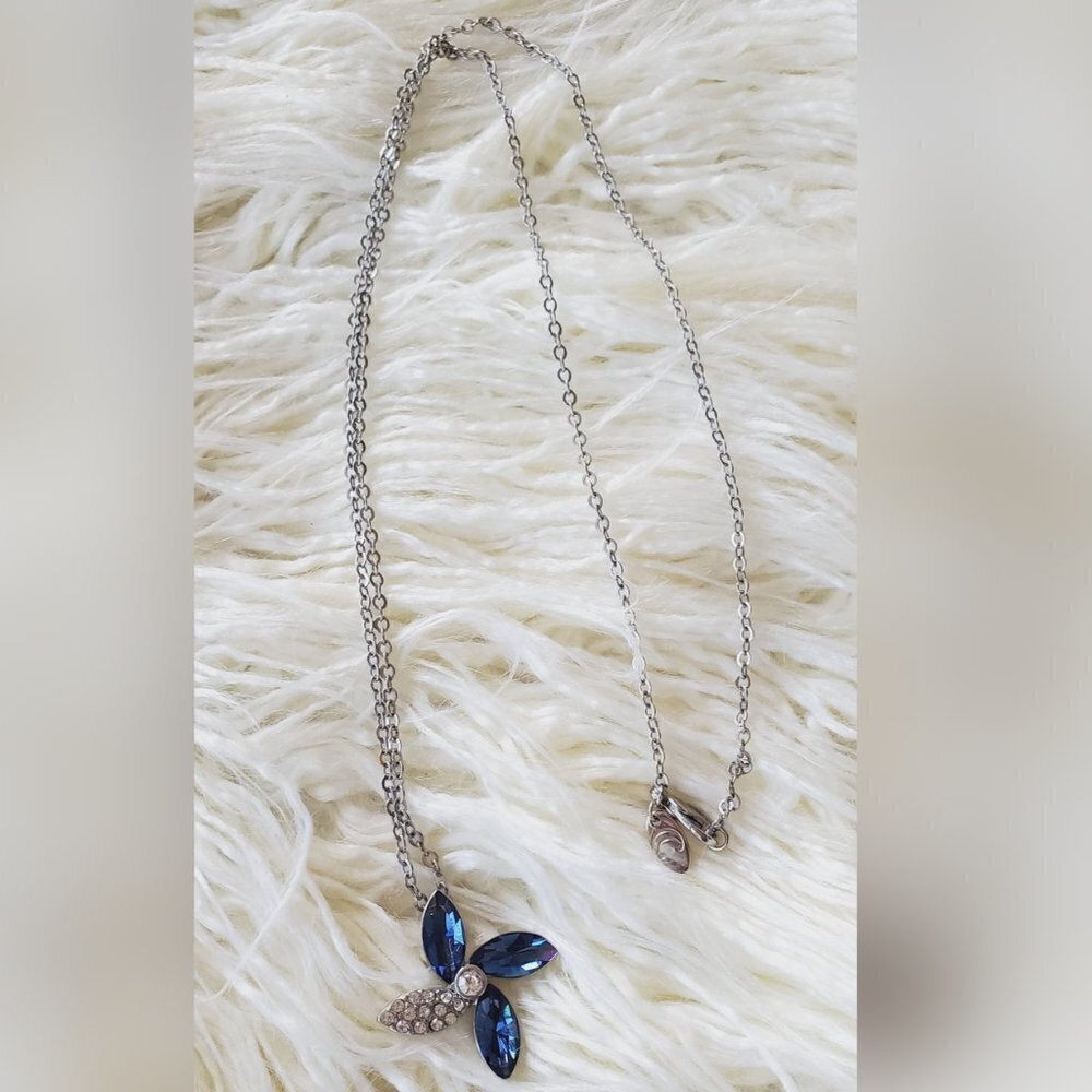 Long Thin Silver Chain ⛓️ Necklace With Crystals And Dazzling Stones Pendant. 🌴